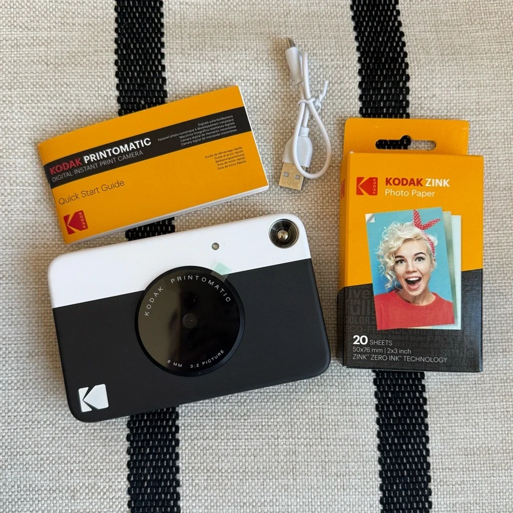 Kodak Printomatic Full-Color Instant Print Digital Camera Portable